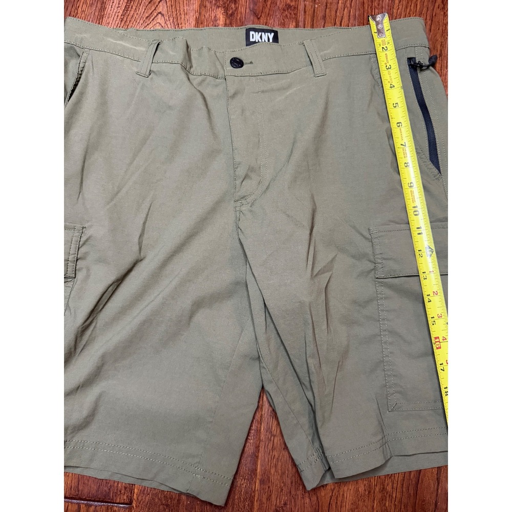 DKNY Mens Olive Green Cargo Shorts Size 36 Nylon Spandex Stretch Hiking Outdoor - Picture 5 of 9